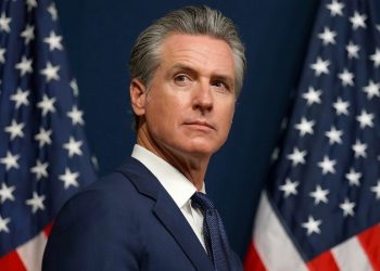 Newsom and Harris both position themselves as potential 2028 White House contenders